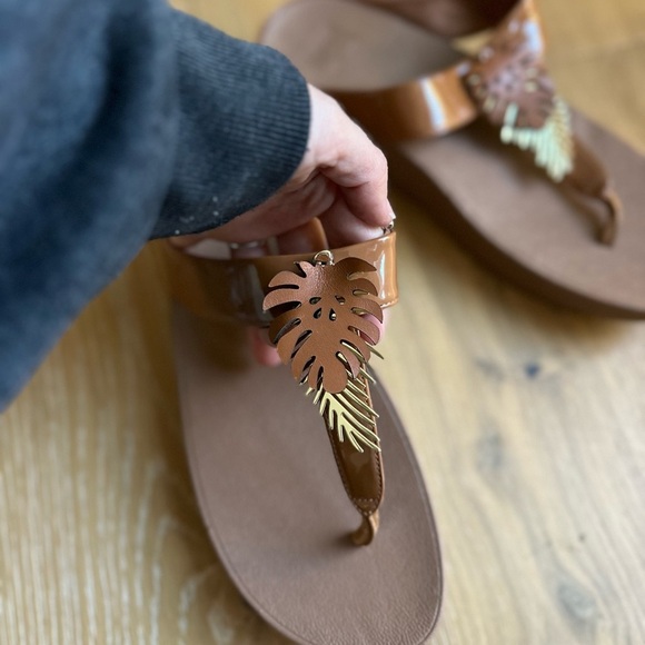 FitFlop Women's Brown Sandals - Picture 7 of 8